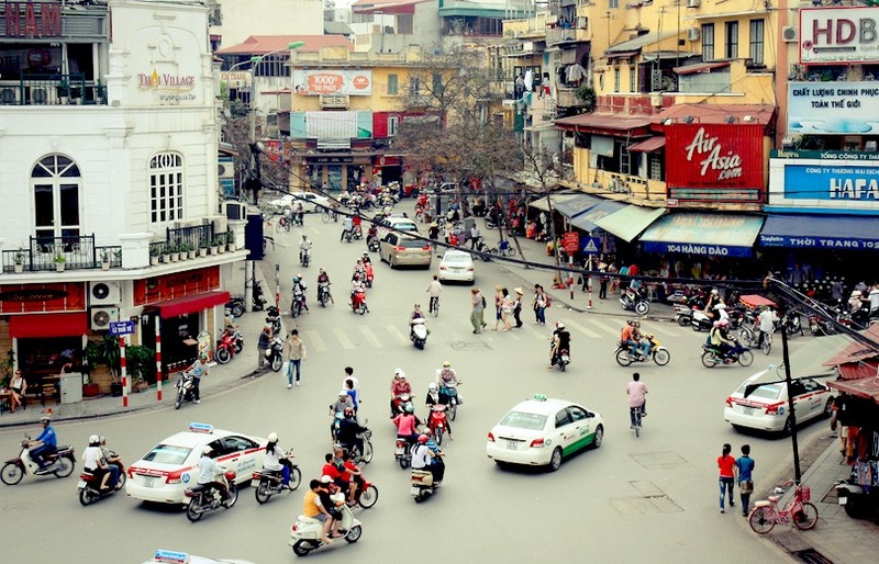 Touropia goi y 10 diem du lich hap dan o Ha Noi-Hinh-9